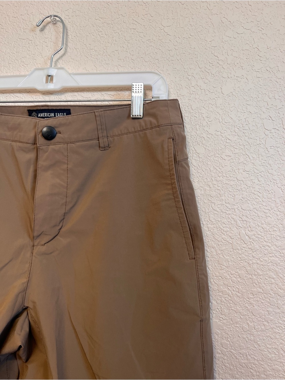 American Eagle Outfitters Men’s Flat Front Active Shorts - Picture 3 of 10